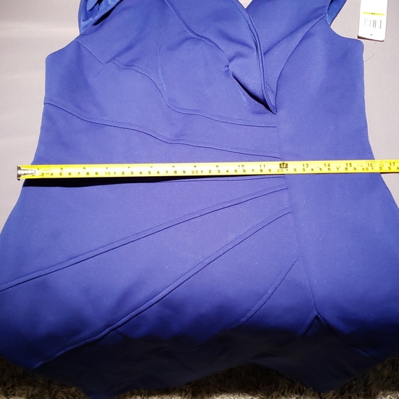 NWOT-Maggy London Ruched Dress w/Faux Wrap Bottom - Picture 8 of 9